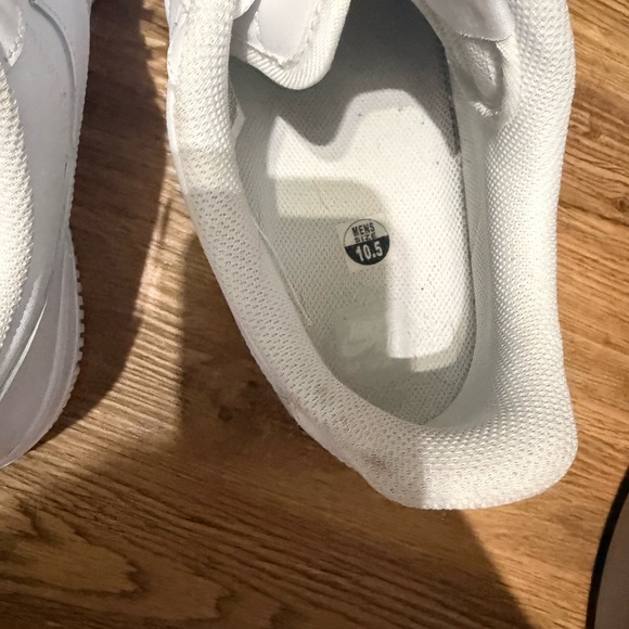 White Air Force 1s - Picture 6 of 7